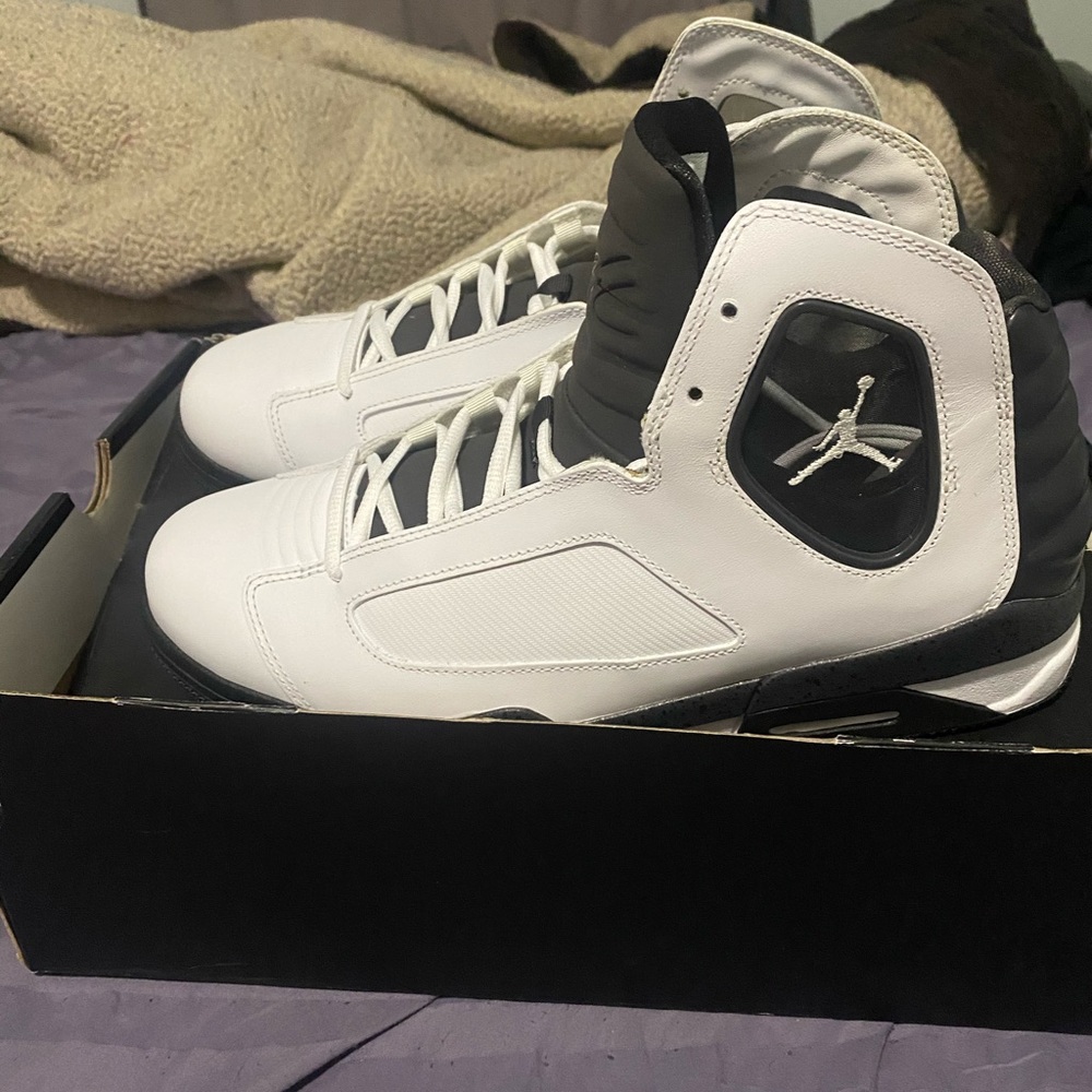 Jordan Flight Luminary - Picture 3 of 4